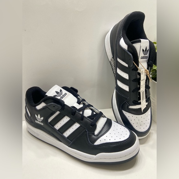 ADIDAS ORIGINALS Forum Low Core Black Cloud White - Picture 10 of 10